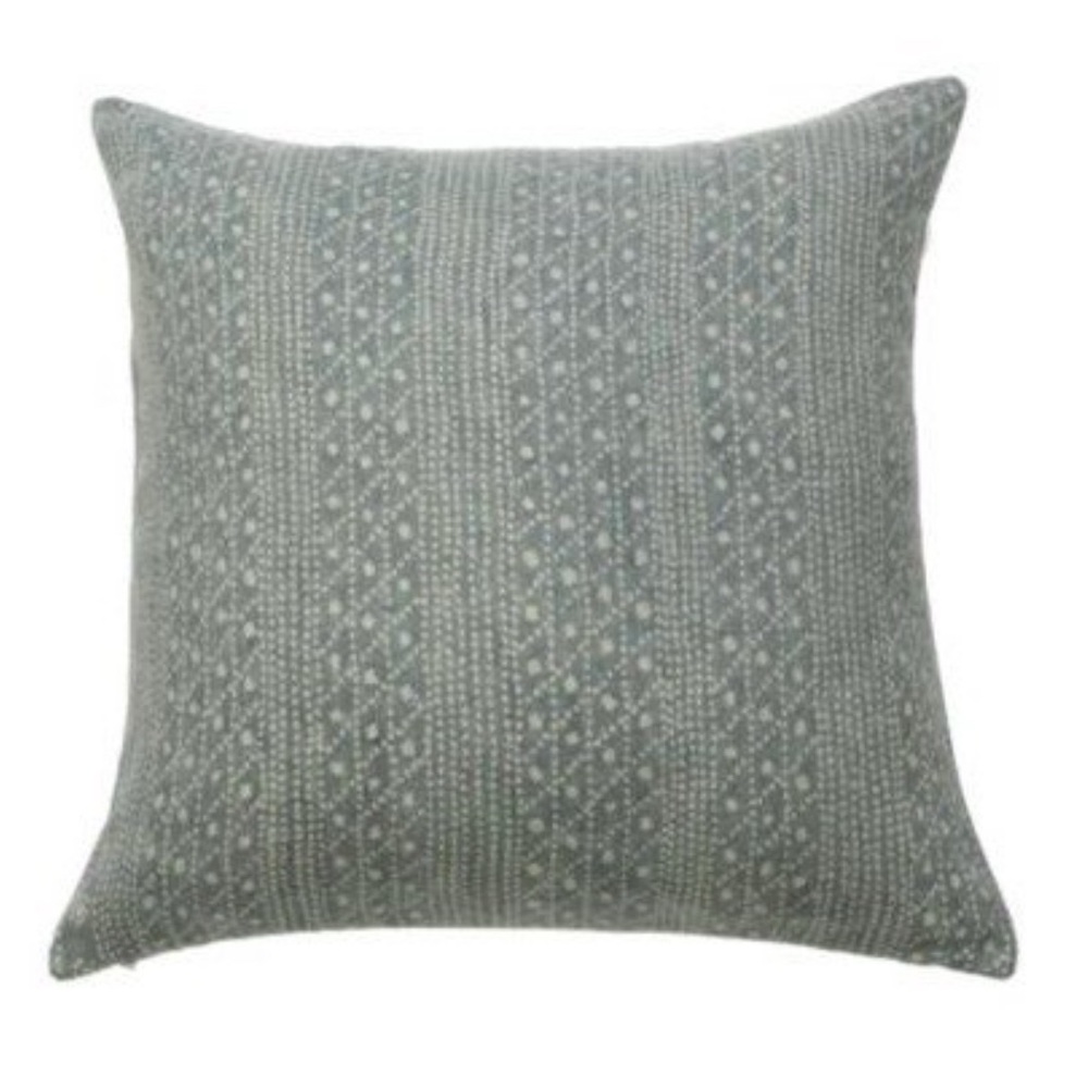5 Danielle Oakley Pillowcases no inserts